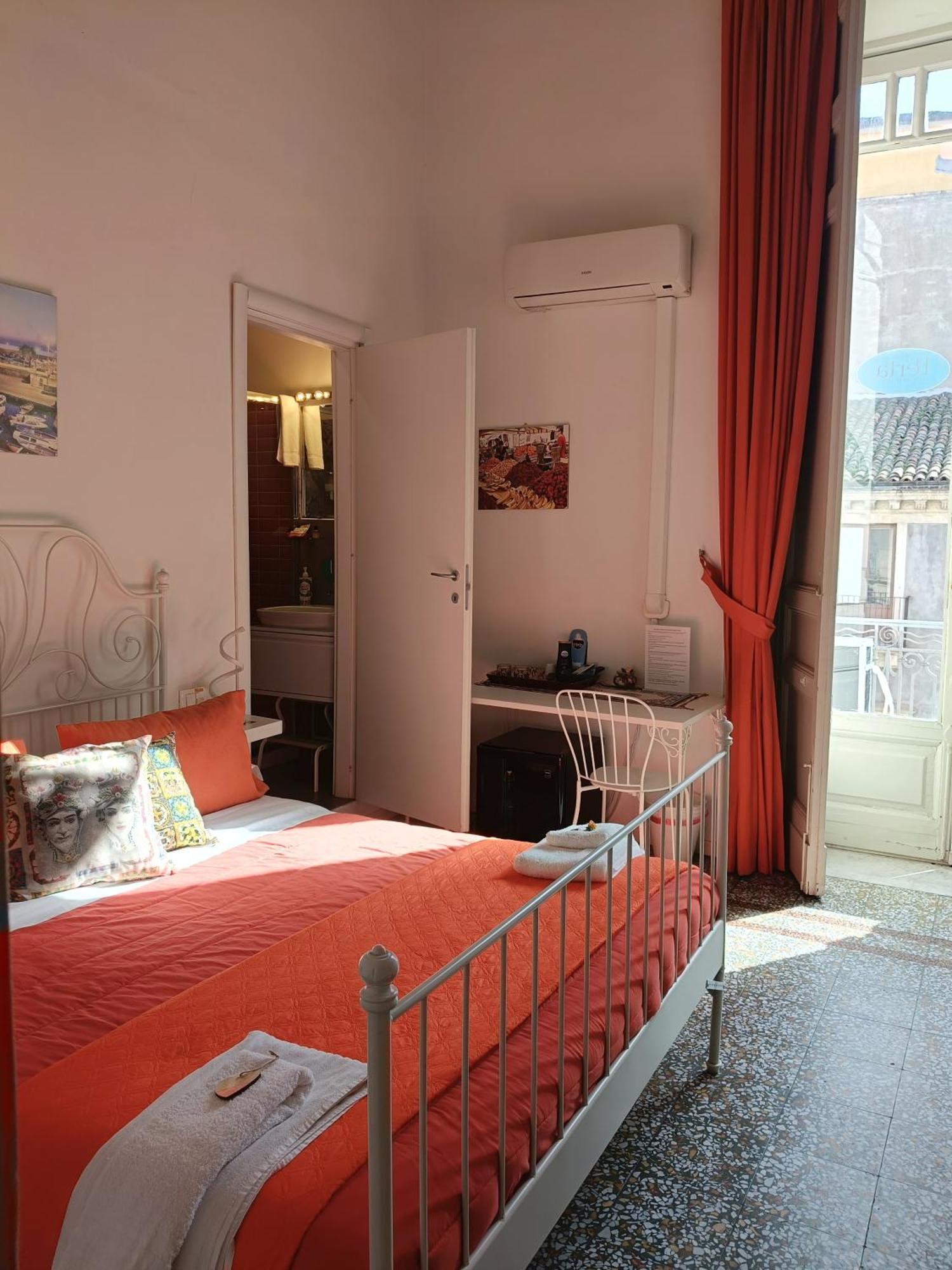 B&B Perla Катания Экстерьер фото